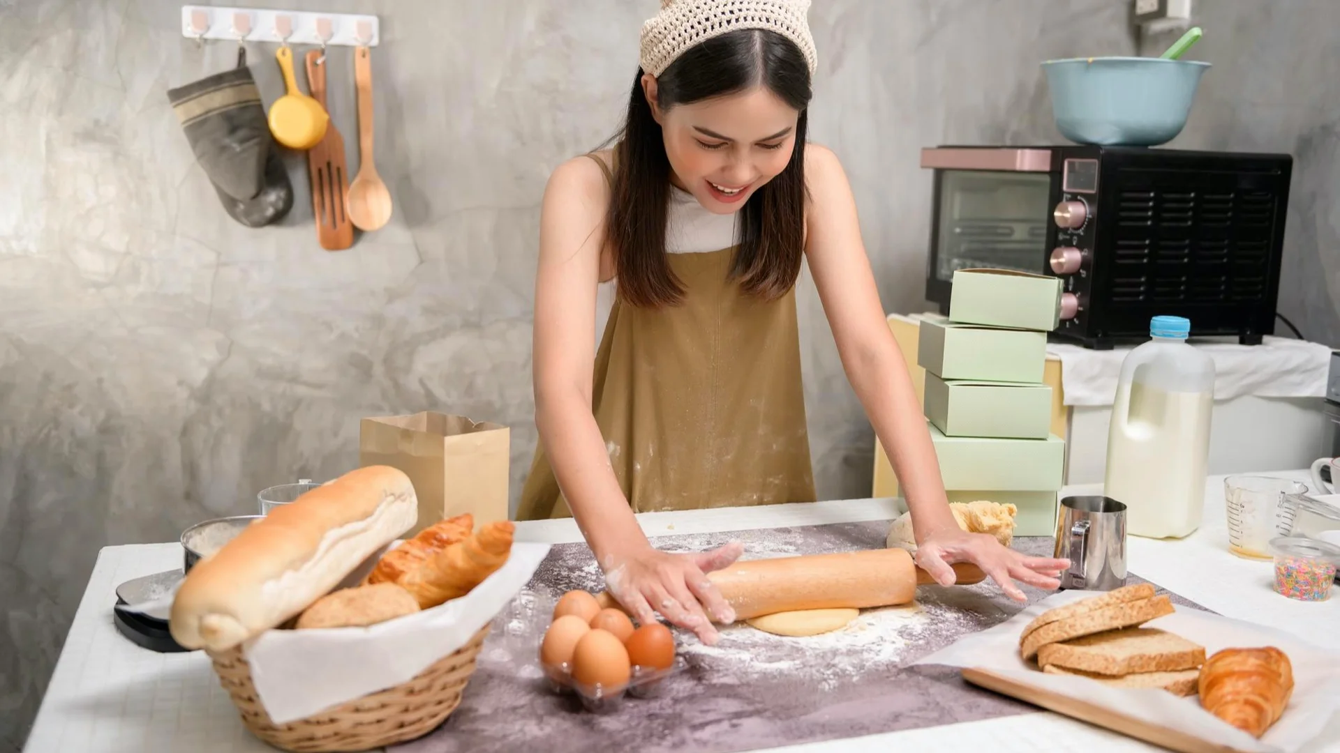 Measurements in Baking vs. Cooking